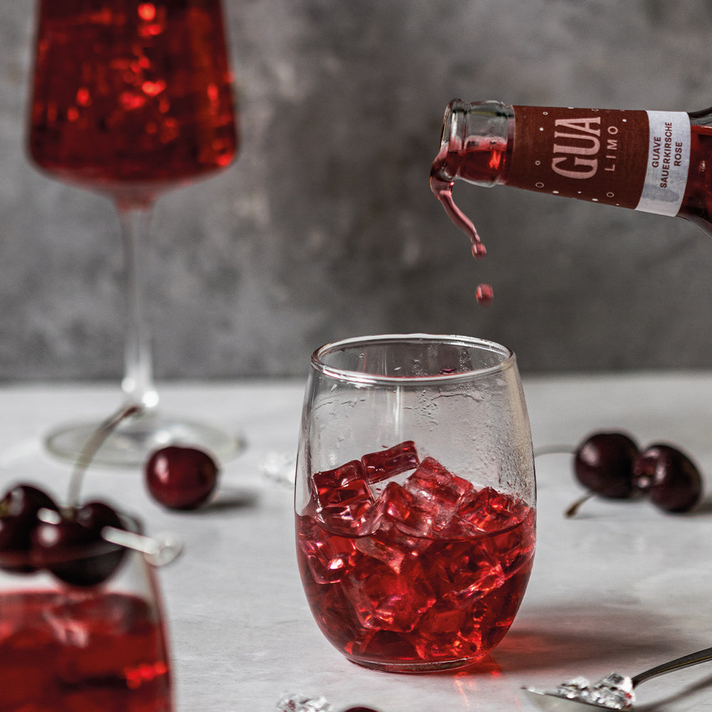 Guaven-Fruchtlimonade mit Sauerkirsche und Rosenwasser | BIO & Vegan | 24x330ml